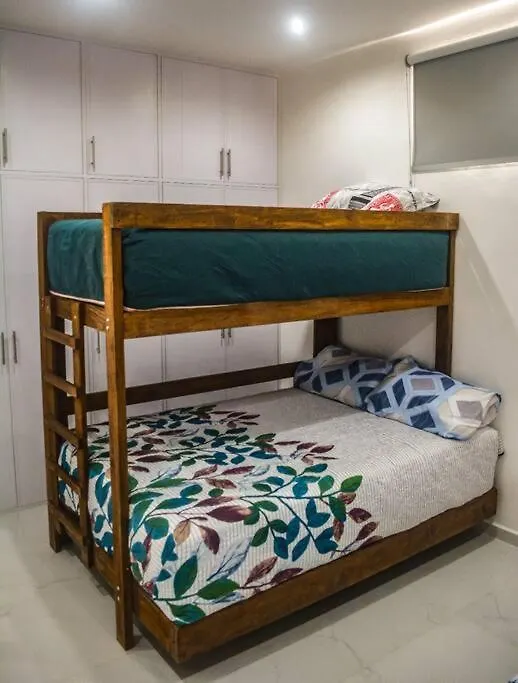 Casa Paloma 2 En Segunda Planta Cerca De Aeropuerto Y Centro Comercial Chetumal