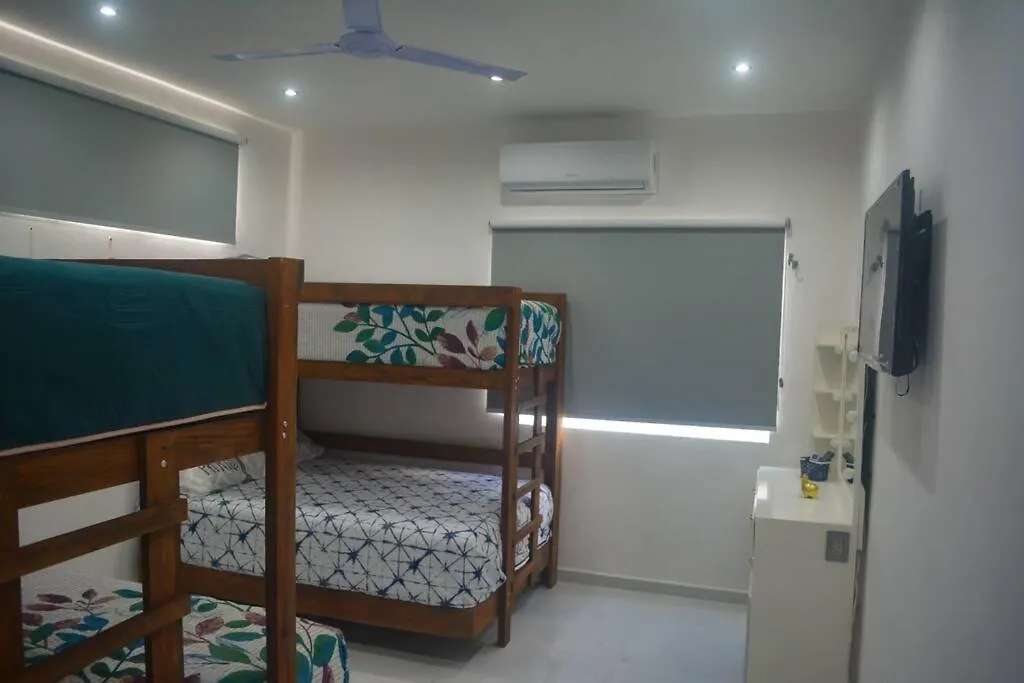 Casa Paloma 2 En Segunda Planta Cerca De Aeropuerto Y Centro Comercial Chetumal