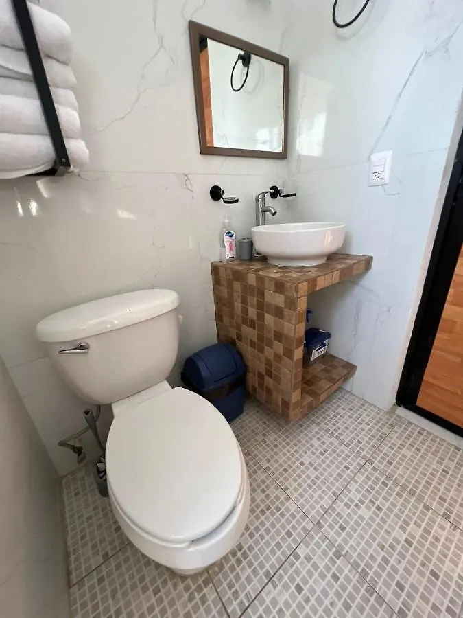 Casa Paloma 2 En Segunda Planta Cerca De Aeropuerto Y Centro Comercial Chetumal