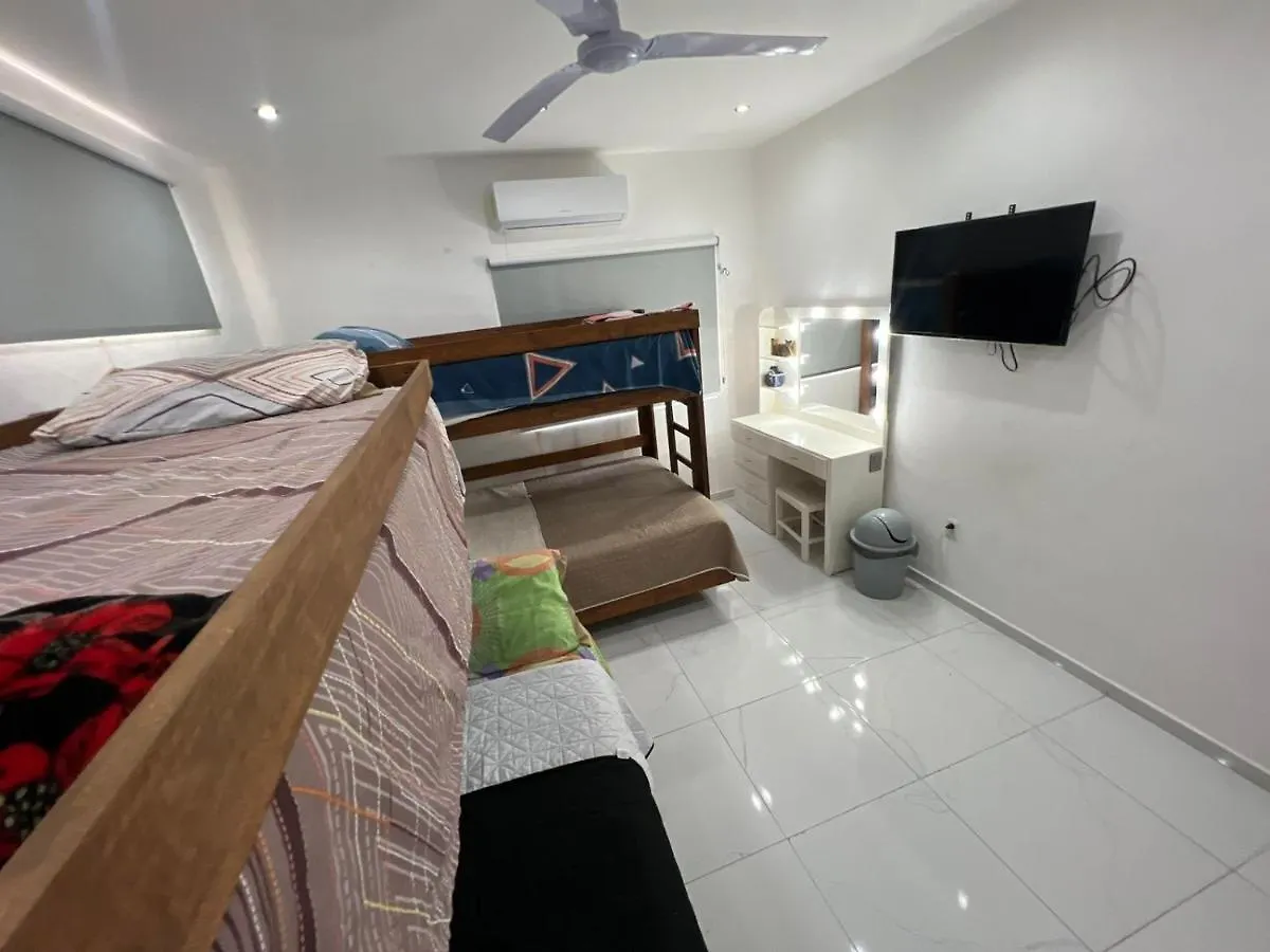 Casa Paloma 2 En Segunda Planta Cerca De Aeropuerto Y Centro Comercial Chetumal Apartment