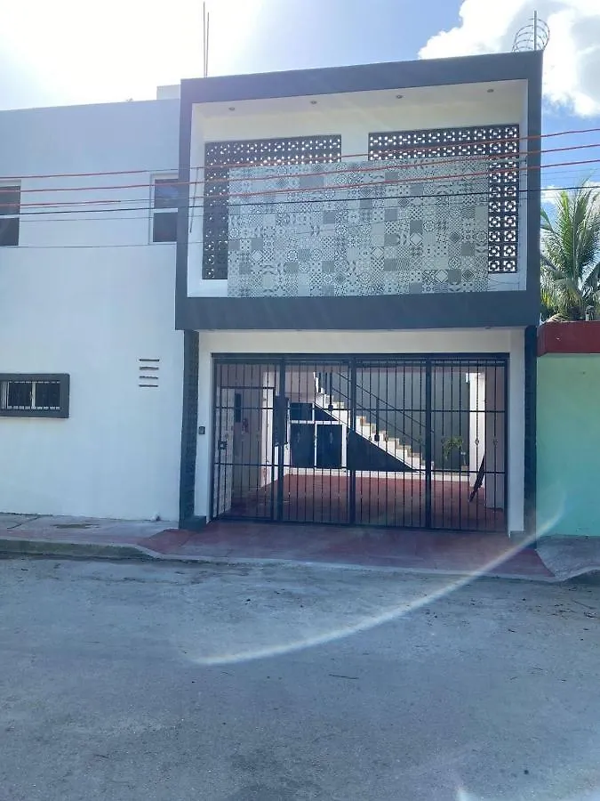 Casa Paloma 2 En Segunda Planta Cerca De Aeropuerto Y Centro Comercial Chetumal 0*,  Mexiko