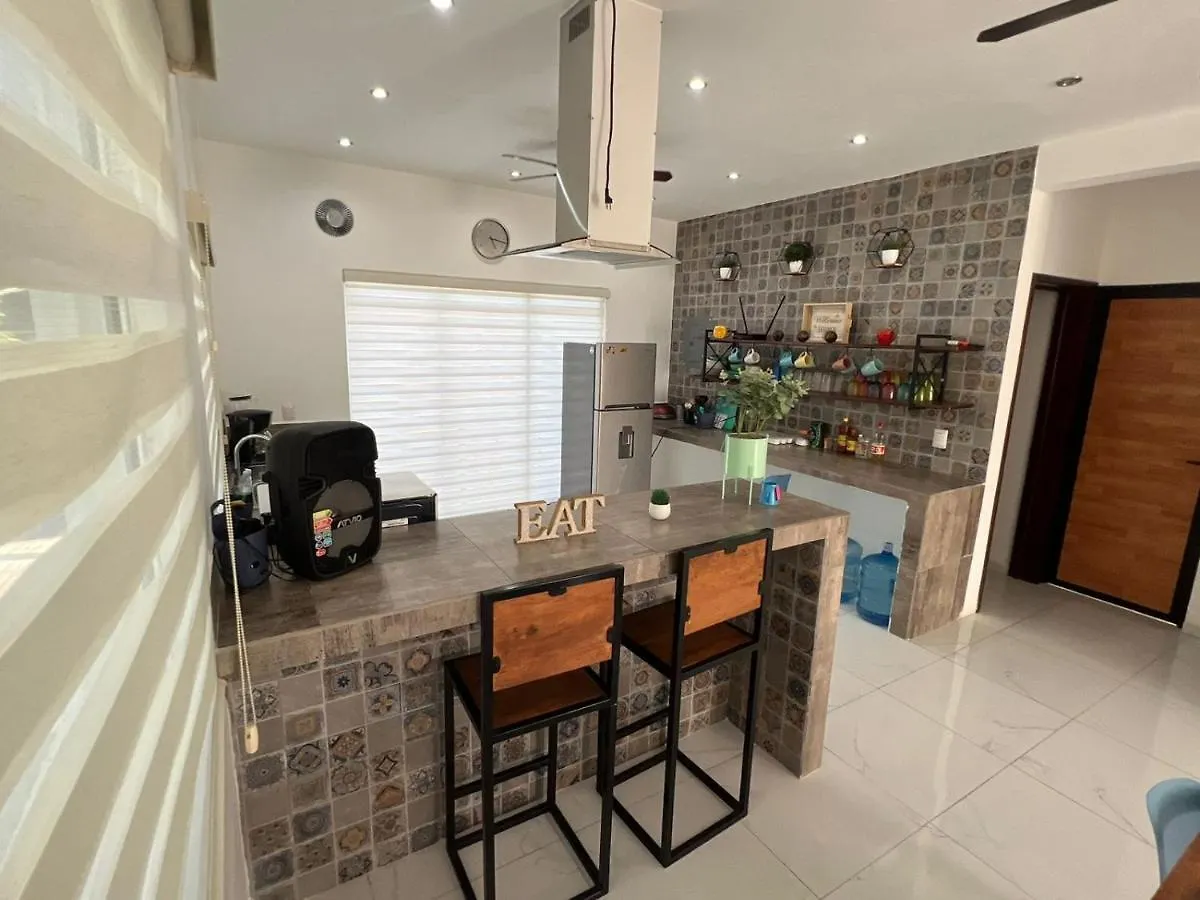 Casa Paloma 2 En Segunda Planta Cerca De Aeropuerto Y Centro Comercial Chetumal Mexiko